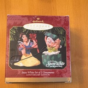 Hallmark Snow White Ornament Set - Red and Yellow